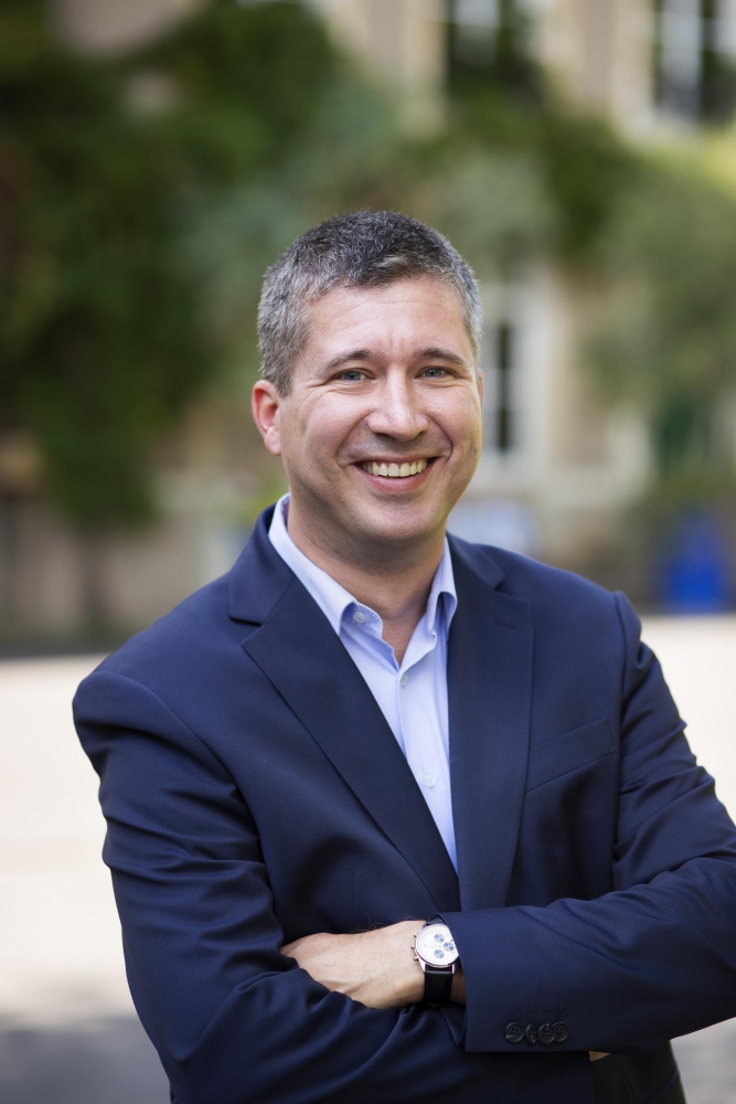 PORTRAIT D'ALUMNI :THIBAULT KORCHIA : ISG PROMO 1997, PARCOURS D'UN ...